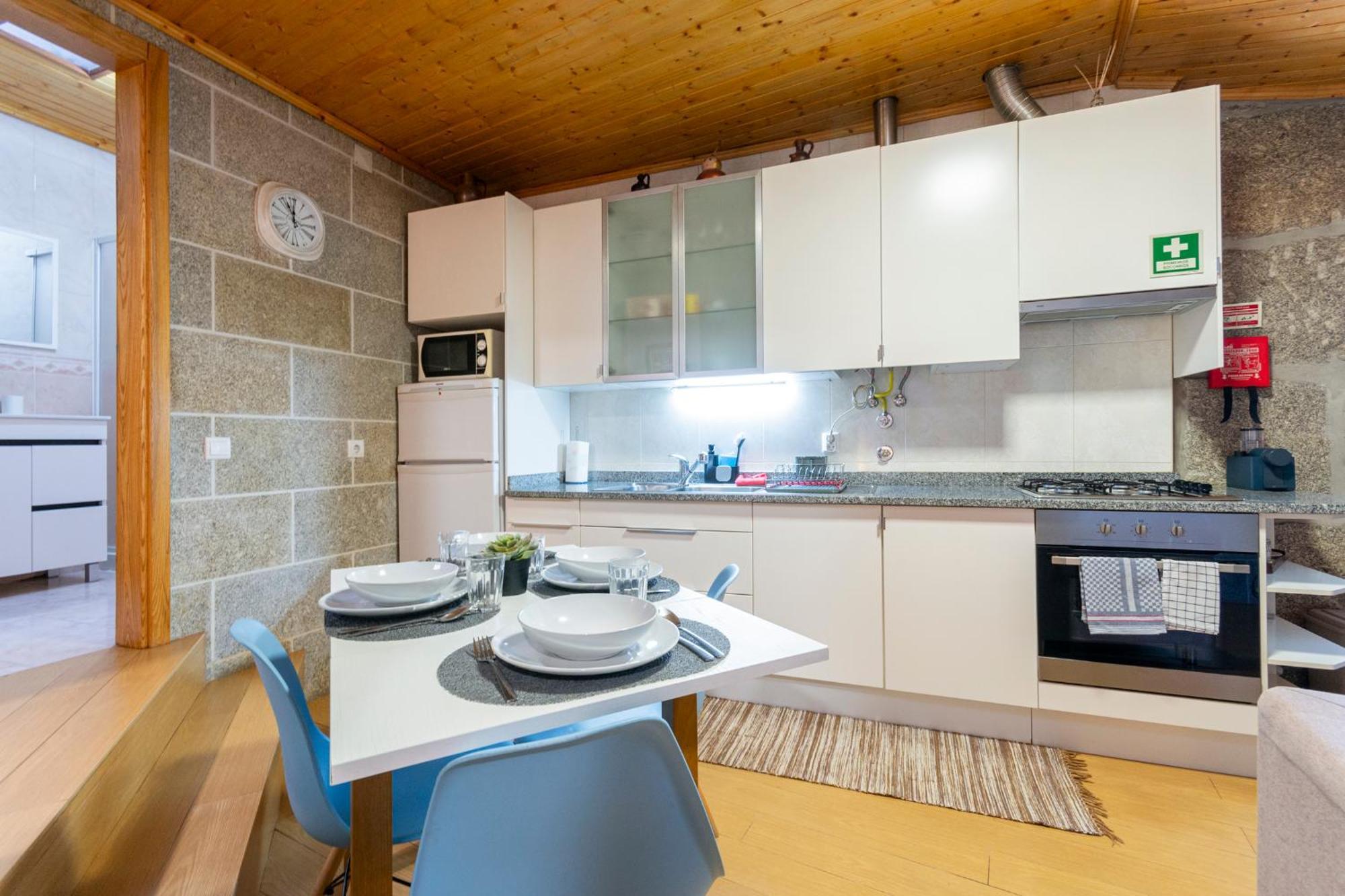 Casa Rustica T2 Com Salamandra E Cozinha - Seia - Serra Da Estrela - Casa Do Loureiro II Kültér fotó