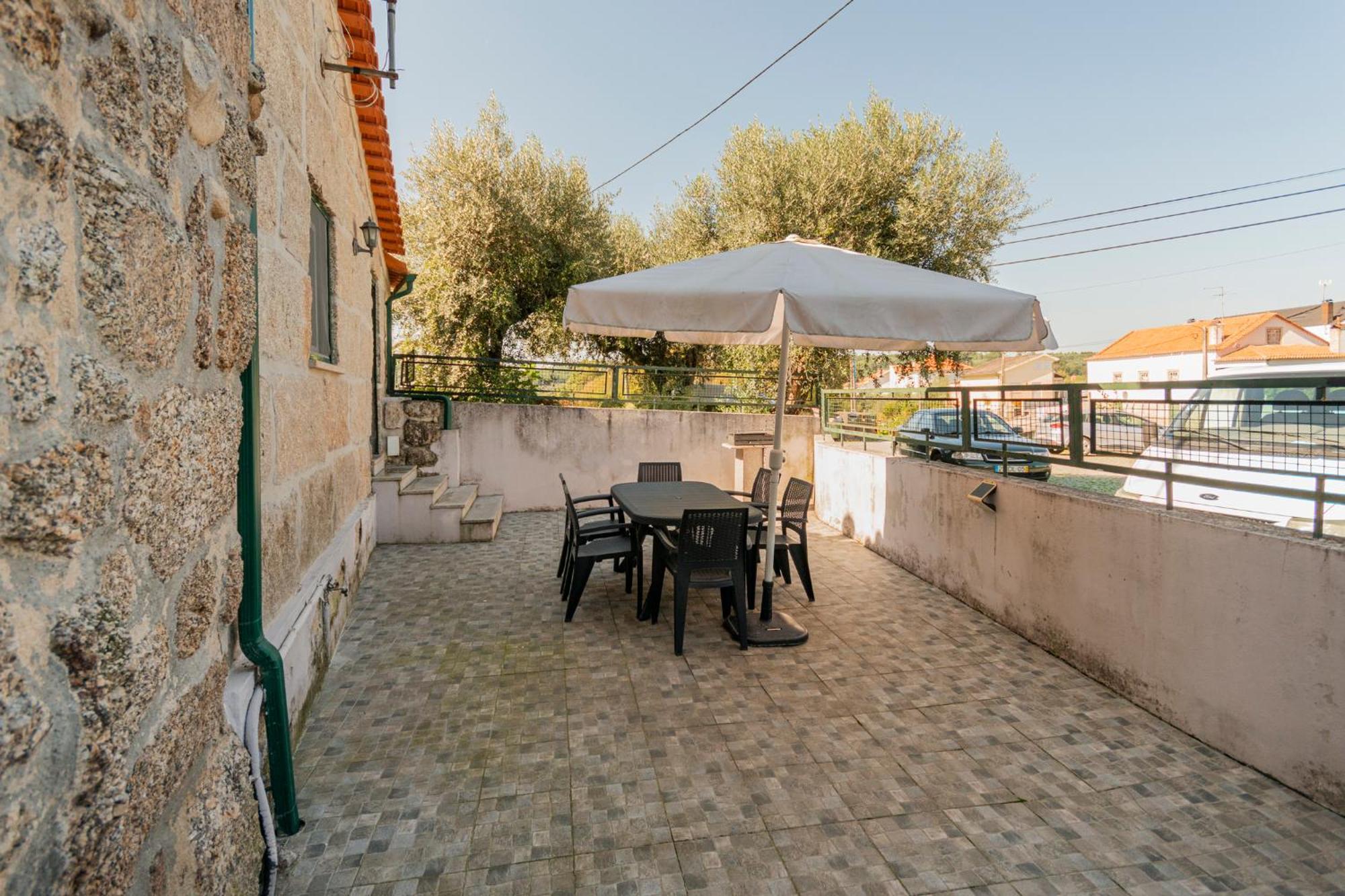 Casa Rustica T2 Com Salamandra E Cozinha - Seia - Serra Da Estrela - Casa Do Loureiro II Kültér fotó