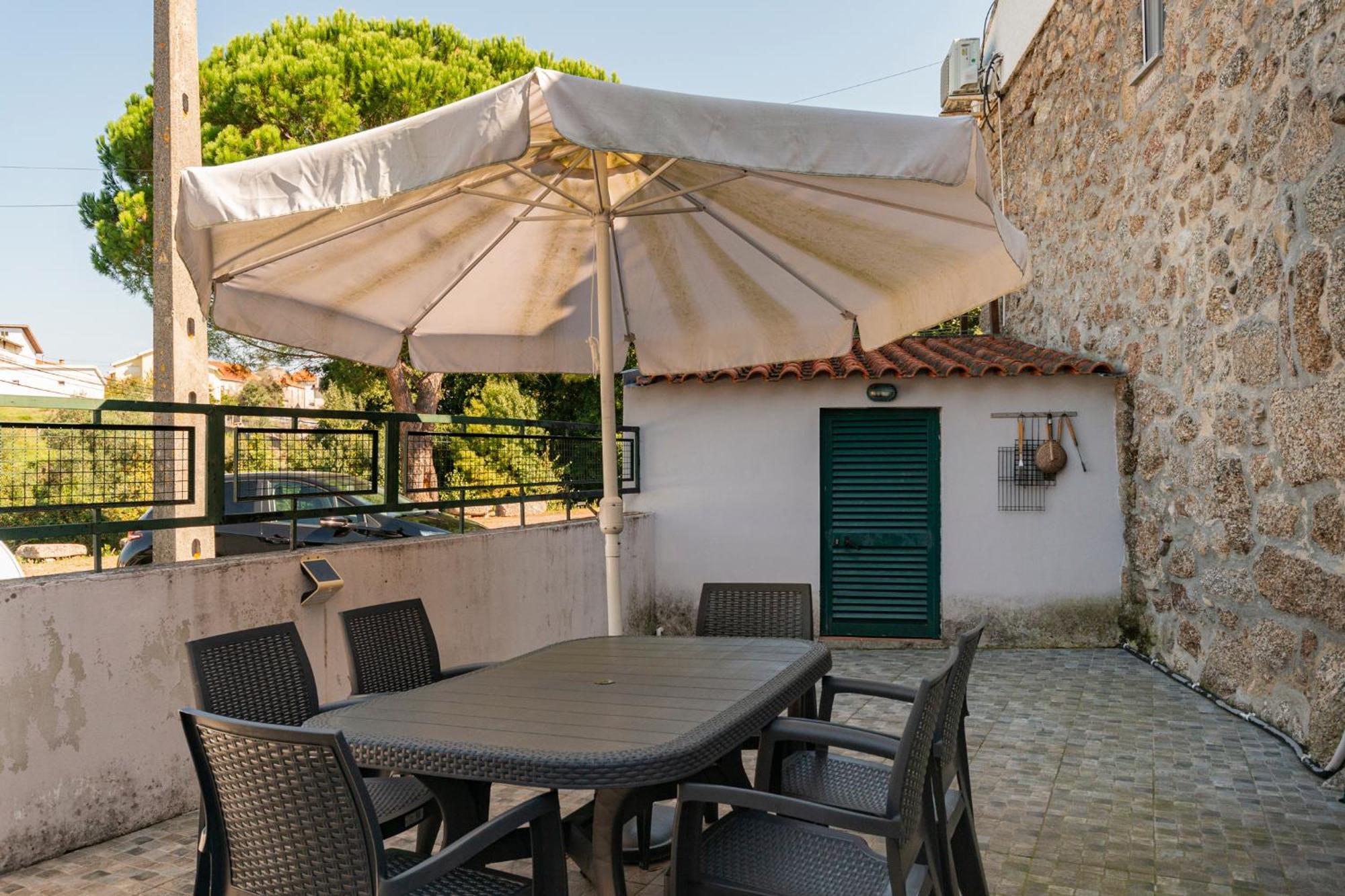Casa Rustica T2 Com Salamandra E Cozinha - Seia - Serra Da Estrela - Casa Do Loureiro II Kültér fotó